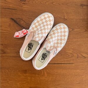 NWT Vans Classic Slip-On Sneaker in Blush Checkerboard Print